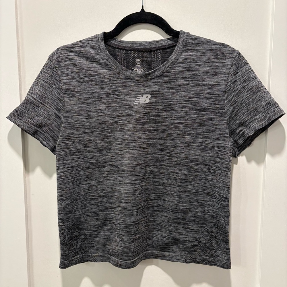 New Balance Women's Charcoal Heather Short Sleeve Tee